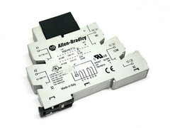 Allen Bradley 700-HLT12 Ser A Relay Base w/ Sky Electronics SKEB-2C Relay