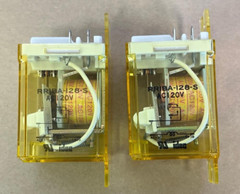 LOT OF 2: IDEC RRIBA-12B-S RELAY TRANE RLY01133 SPDT 10A CONTACT