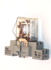 (Lot of 5) OMRON LY2 8-Pin Relay With IDEC SH2B-05 Relay Socket Base