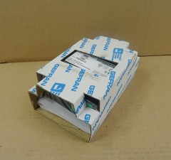 GEFRAN 1000-R0-2R-0-0 -NEW- TEMPERATURE CONTROLLER
