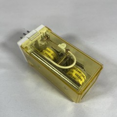 IDEC Relay RR2KP-U DC24V Ice Cube Relay