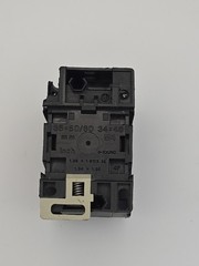 Telemecanique CA2 DN22 Control Relay AC Coil 110V 50/60Hz P7
