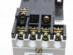Allen Bradley 700-F310A24 Control Relay 700F310A24 Ser. C 24V AC Coil 4 Pole