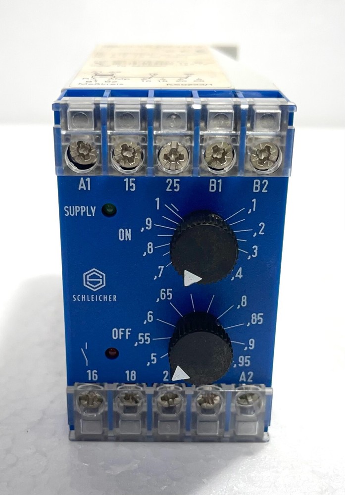 SCHLEICHER – SXT12(A) CURRENT RELAY 0.1-1A 110-127V 50-60HZ