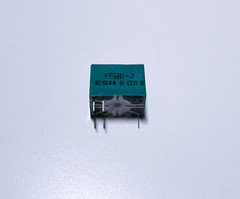 ESH B 001 5 ESHB0015 FEME / CARLO GAVAZZI Miniature PCB Relay 5VDC SPDT 2A 5-Pin