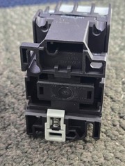 Dayton 6EAW2: IEC Magnetic Contactor, 1NO, 120V AC, 3 P, Non-Reversing, Screw
