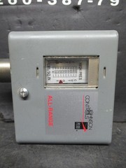 JOHNSON CONTROLS PRESSURE CONTROL P70JA-49 600 VAC 16 AMP 50/500 PSIG