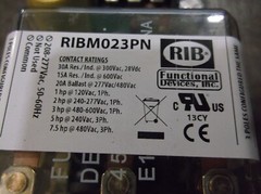 FUNCTIONAL DEVICES RIBM023PN TRACK MOUNT RELAY 208-277 VAC 50-60HZ (171-1)