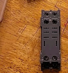 Electromagnetic Power Relay 8-Pin 10 AMP 24V AC Relay Coil with Socket Base L…