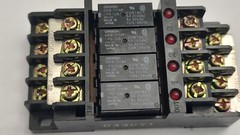 Omron G6B-4BND Terminal Relay Block w/ (4) Omron G6B-1114P-FD-US Relay