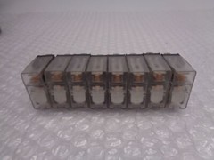 SCHNEIDER ELECTRIC RXG15F7 RELAY 120V LOT OF 8 NSNP