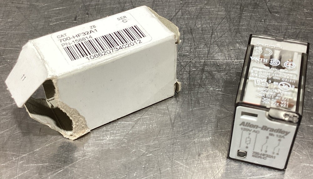 Allen-Bradley 700-HF32A1 SER-C Industrial Control Relay NOS SURPLUS