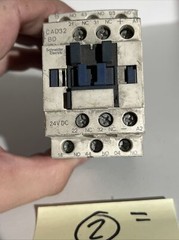 TELEMECANIQUE CAD32 BD CONTACTOR CONTROL RELAY 10A 3NO/2NC SCHNEIDER 24VDC COIL