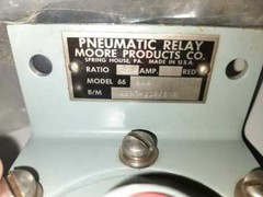 Moore 66 BA4 Pneumatic Relay