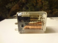 NEW AMERICAN ZETTLER AZ420-07-4WLUS 24VDC 3AMP-28VDC 3AMP-115VAC