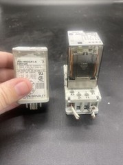 Lot Of 2 Allen-Bradley Relays. 1 With Base, 1 Without Base. 700-HA32A1-4.