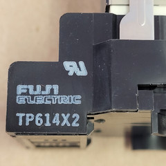 FUJI ELECTRIC HH64P-L RELAY WITH SOCKET TP614X2 10A 250V, LOT OF 4 | ITEM A