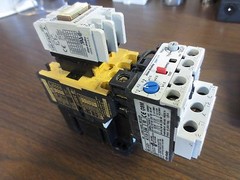 ALLEN BRADLEY 100-A12ND3 + 193-A1D1 + 195-FA20 Ser. A – CONTACTOR + O’LOAD RELAY