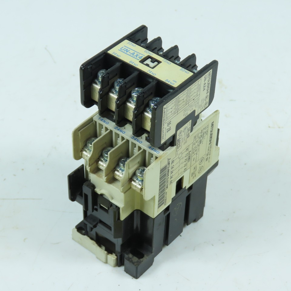 Mitsubishi SR-N4 Power Contactor Relay 120V Coil W/ UN-AX4 Aux Block
