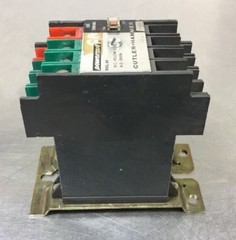 CUTLER-HAMMER TYPE R “POWEREED” RELAY D40RB Series A2 4E-12