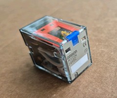 OMRON MY2IN-DC24(S) Push to Test Relay, 8Pin, DPDT, 10A, 24VDC (C10T)