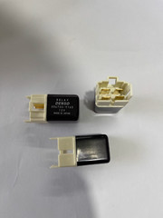 1pcs New relay 056700-9160 12V