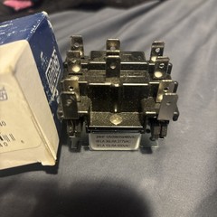New Honeywell R8222 D 1014 DPDT 24V Coil General Purpose Relay