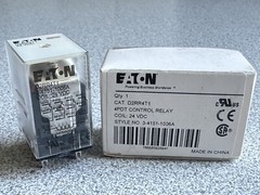 NEW Eaton D2RR4T1 4PDT Control Relay, 24 VDC Coil, 11 Pin, 10A