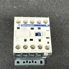 New Telemecanique CA3KN31BD3 Control Relay 24VDC (st1130)