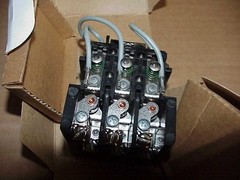 DAYTON 5Z434 Relay, Power , 1 HP @ 120 V , 25 AMP CONTACT AMP RATING .