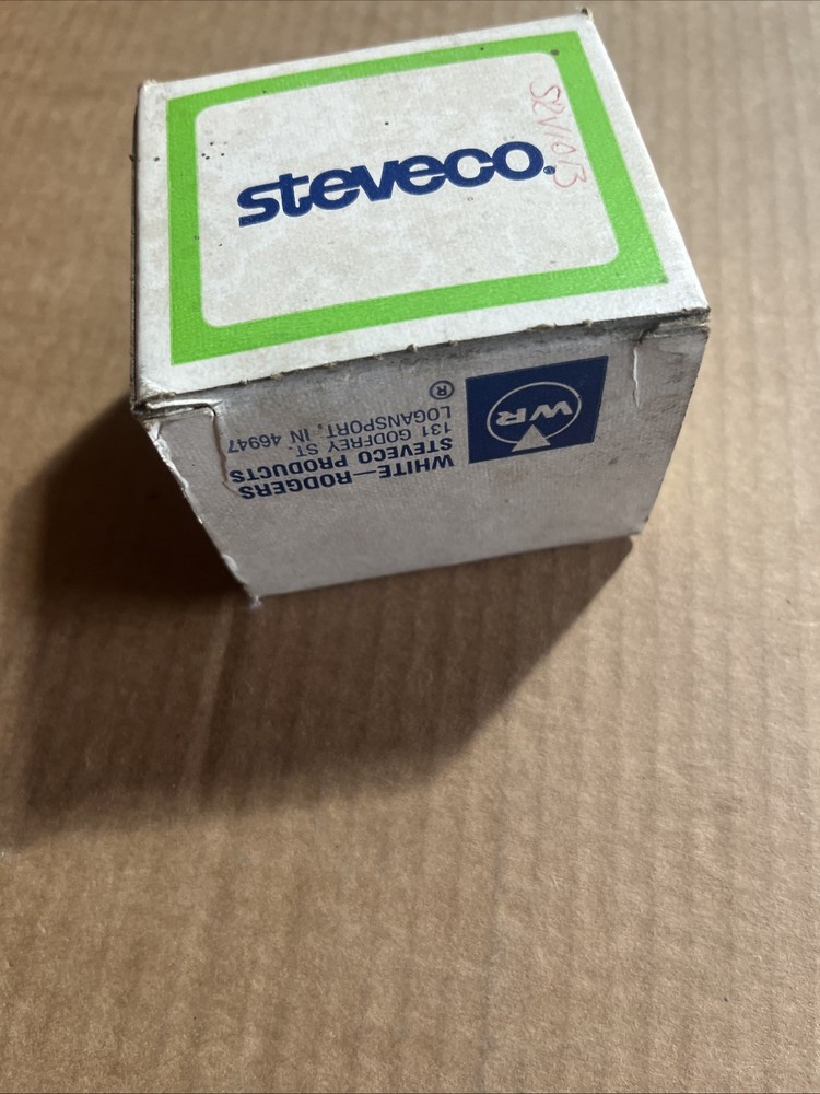 STEVECO 90-17 POTENTIAL RELAY TYPE 128000 Single Pole NEW (old stock) Qty-1