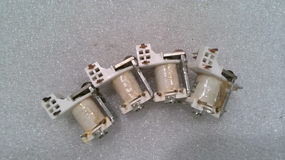 AROMAT JT1-DC12V RELAY, AJT14198, NO20A277V AC, NC10A277V AC, LR68004 (LOT OF 4)