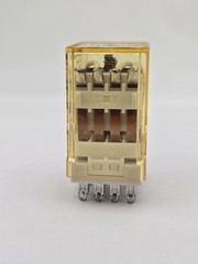 5pc IDEC RY4S-U RY4SU DC24V Relay Output Module 24VDC 8-Pin