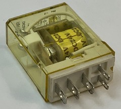 IDEC RH1B-U RELAY 24VDC