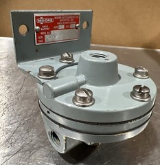 Moore Pneumatic Relay Model 66-BA2 Nos Surplus No Original Box