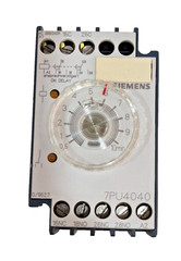 *New* Siemens Timing Relay 7PU4040-4BN20 0.5min-10min 200-240V AC/DC 50/60hz