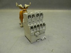 Allen-Bradley 700DC-MB220 SER A Relay with AB 194-MA22 Ser A Contact