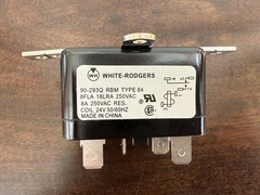 (4) White-Rodgers steveco 90-293Q RBM type 84 Relay 250 VAC 24 VAC 50/60 HZ