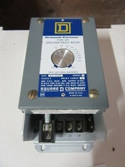 SQUARE D GP-200B TYPE GP GROUND FAULT RELAY 24 VAC INPUT 200 – 1200 AMPS SENSOR