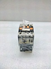 Telemecanique CA2DN22F7 Control Relay 110V 50/60Hz 2NO+2NC DIN Mount – 🆕