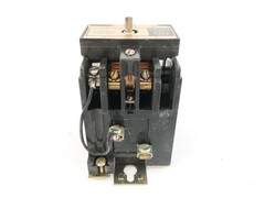 New GE General Electric CR120BD00241 Relay 125VDC Coil 600VDC NEMA A600 P300