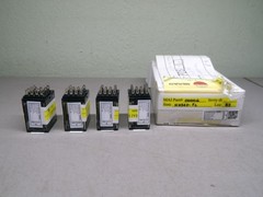 LOT OF 4 FUJI HH54P-FL ELECTRIC RELAYs 24VDC