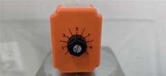 Industrial Controls UOA-120-ALA Relay Undervoltage 120VAC -35Z
