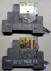 Set of 2 RJ2S-C-D24 + SJ2S-07L Relay Socket, DIN Rail, Screw, 8 Pins, 8 A, 250