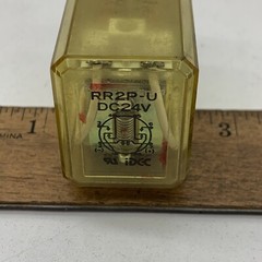 Idec RR2P-U General Purpose Plug In Relay 10A 8-Pin 24VDC