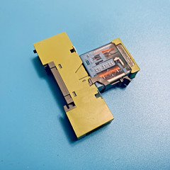 Comat Swiss ADC24V C10-A10BX 10A Relay & Base Socket