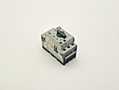 Allen Bradley 140M-C2E-B16 1-1.6 Amp Motor Circuit Protector Ser. C 140M (TBI)