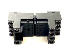 Siemens LZX:PT78704 SIMIREL 14-Pin Relay Socket/Base 12A PT78704