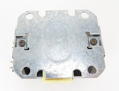 Products Unlimited 3100-20Q328 HN52KC010 20 amp max Coil 24vac USED