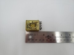 RH2B-U DC24V 10 Amp IDEC General Purpose Midget Relay 27Z1O